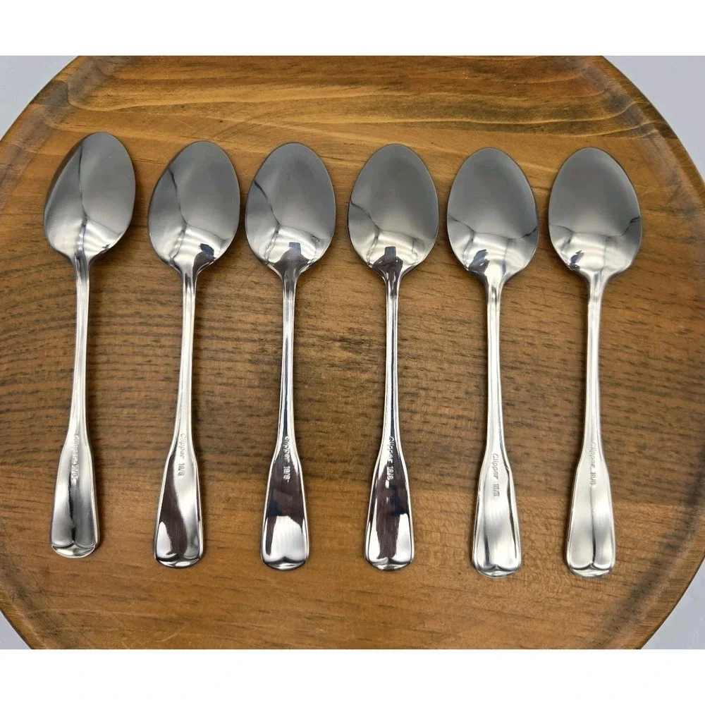 Clipper 18/8 Stainless Lot of 6 Teaspoons Similar to Oneida American Colonial 6